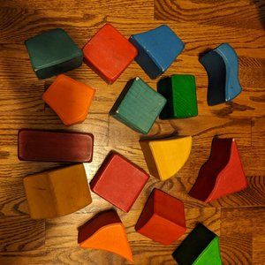 Grimms Waldorf building blocks